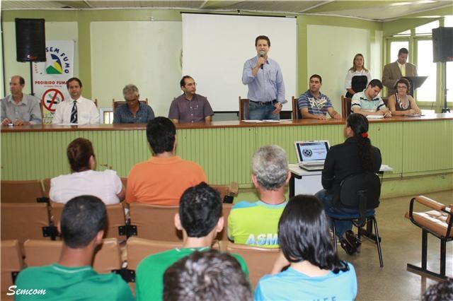 PREFEITURA PRESTA CONTAS EM AUDIÊNCIA PÚBLICA