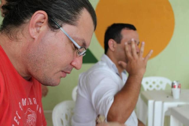 Em artigo, professor critica proposta “armamentista” de prefeito em Vilhena