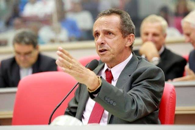 Em discursos na ALE, deputados lamentam prisão de sindicalista no Cone Sul