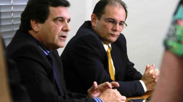 Governador Confúcio Moura e vice permanecem nos cargos, diz advogado do PMDB