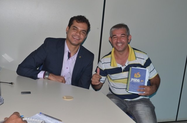 Expeditos apóiam Pintor para comandar PSDB em Vilhena: reunião com Aécio