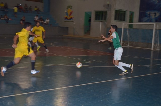 Saem primeiros classificados as quartas de final do Aberto Masculino de Futsal 