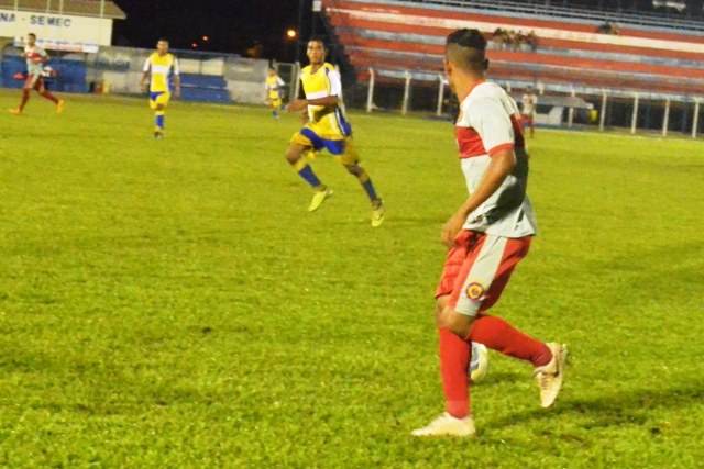 Vilhena viaja para enfrentar a Ponte Preta pela Copa do Brasil