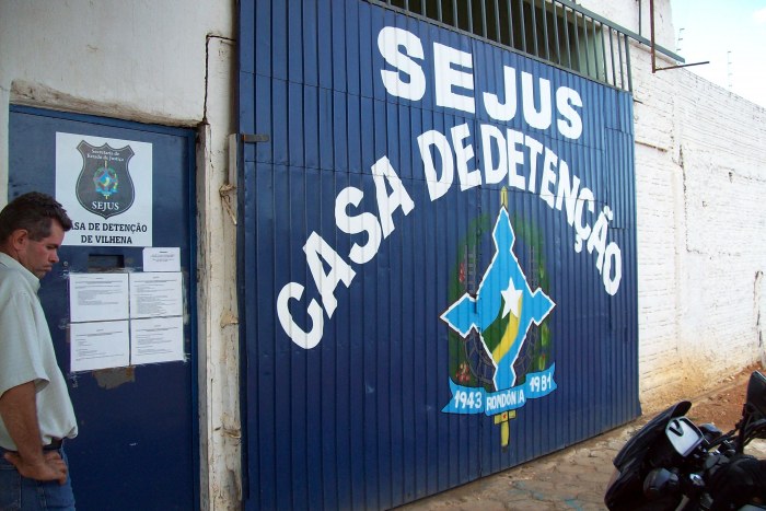JUIZ DIZ QUE PRESÍDIO FEDE CADÁVER APODRECIDO
