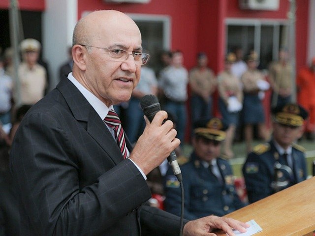 TSE concede liminar contra cassação e mantém Confúcio no cargo; leia decisão