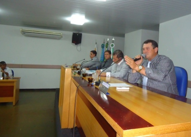 Vereador de Cerejeiras se irrita e propõe “guerra fiscal” contra Vilhena