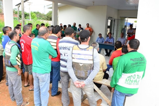 Vilhena: mototaxistas querem regulamentar lei para oficializar preço de corridas