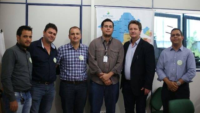 Vilhena: prefeito resolve problema de energia e casas populares serão entregues