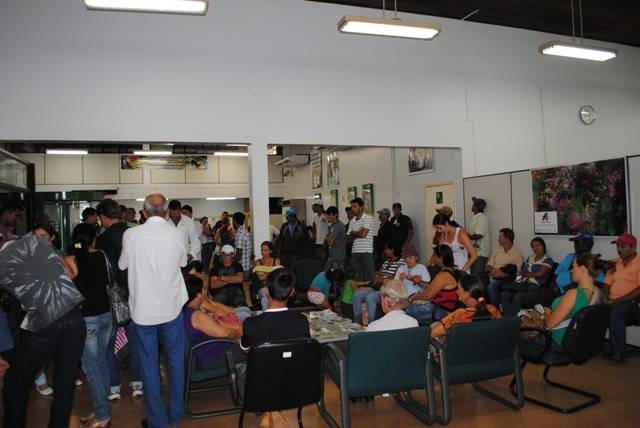 Agora virou lei estadual: tempo de espera em filas de bancos será de 20 minutos