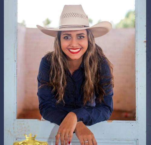 Faxineira rouba patrocínio de adolescente que é candidata a Rainha da Expocer