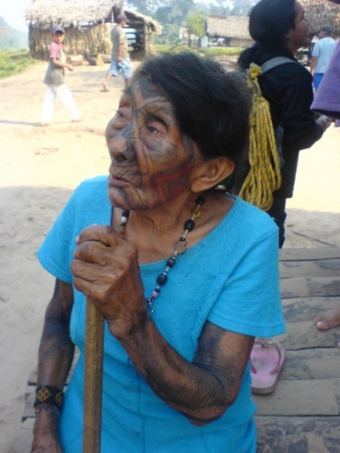 Vai para o Guiness: com 124 anos, índia acreana é a mulher mais velha do mundo 