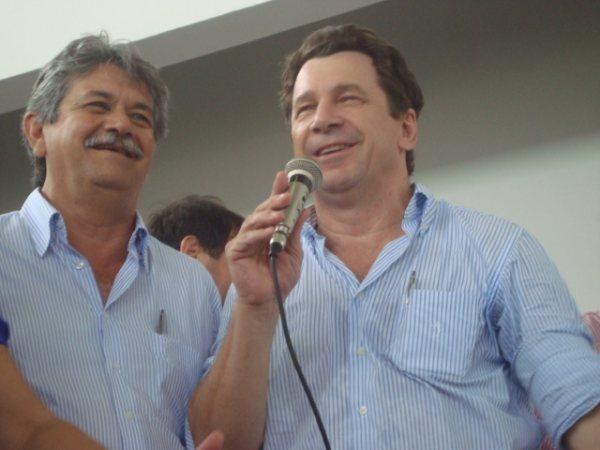 CASSOL PROPÕE AUMENTO SALARIAL DE 4,5%