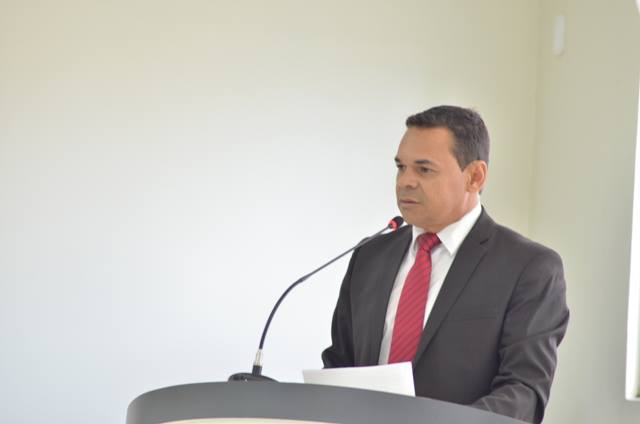 Câmara aprova Projeto que proíbe cobrança de taxas em escola e faculdades