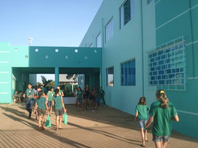 Vilhena: terceirizados ameaçam suspender limpeza de escolas por atraso de salários 