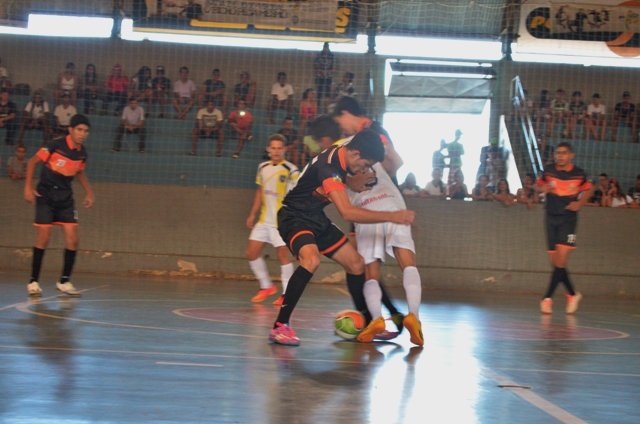  JOER: Jogos do Futsal acontecem nos ginásios Geraldão e Jorge Teixeira