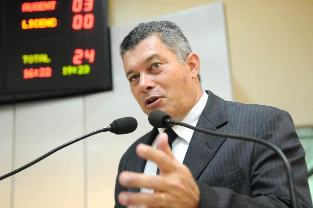Deputado perde recurso no STJ e mandato deve ser “herdado” por Ezequiel Neiva