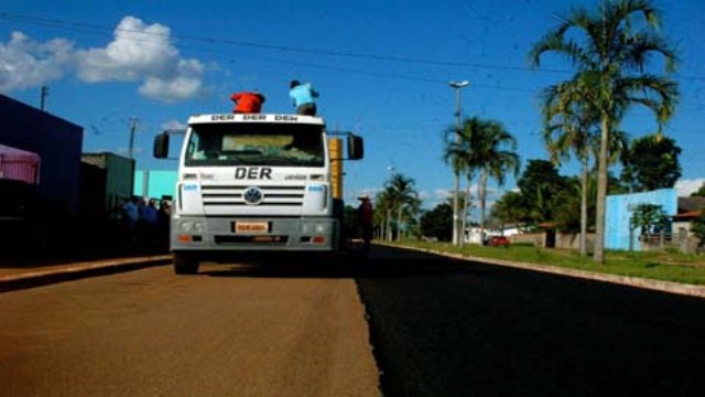 Cone Sul: cidade 100% pavimentada ganha obra para aumentar “vida” de asfalto