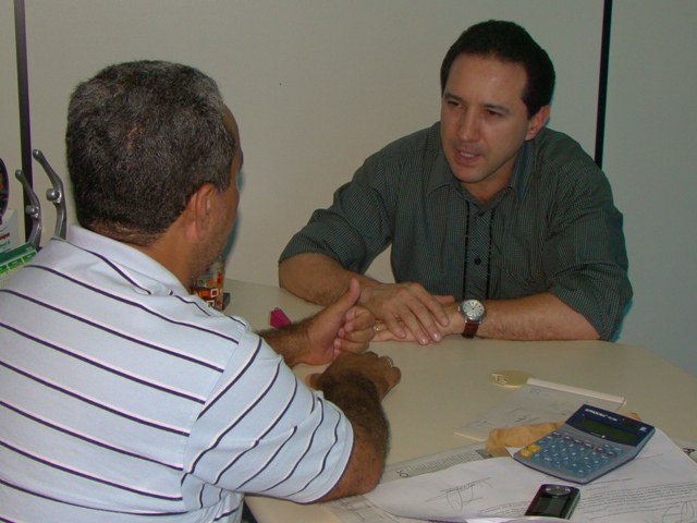 NATAN GARANTE EMENDA DE R$ 17 MILHÕES PARA DRENAGEM E ASFALTO EM VILHENA
