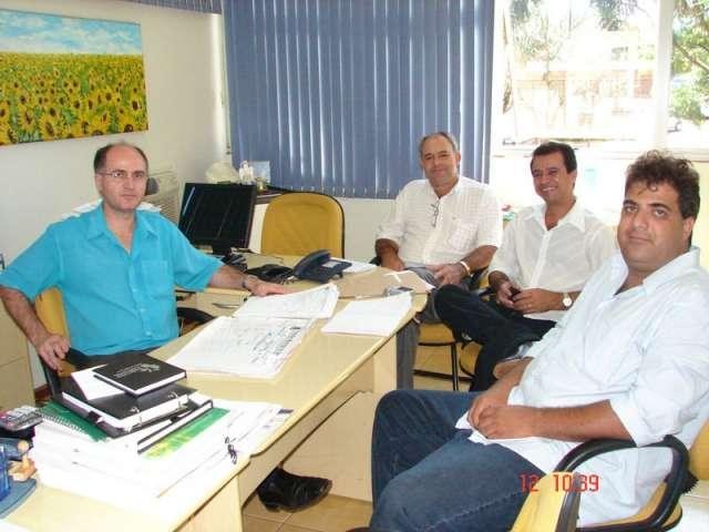 MP DENUNCIA SERVIDOR E PREFEITO DE CEREJEIRAS POR IMPROBIDADE