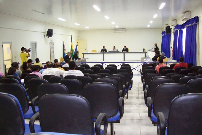 VEREADORES DISCUTEM  DELIMITAÇÃO DE PERÍMETRO URBANO