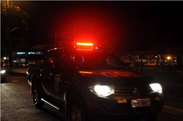 Rapaz de 24 anos é atingido por quatro tiros na porta de sua casa em Vilhena