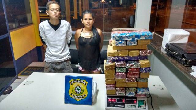Duas mulheres são presas tentando entrar com 36,9 kg de maconha em Vilhena