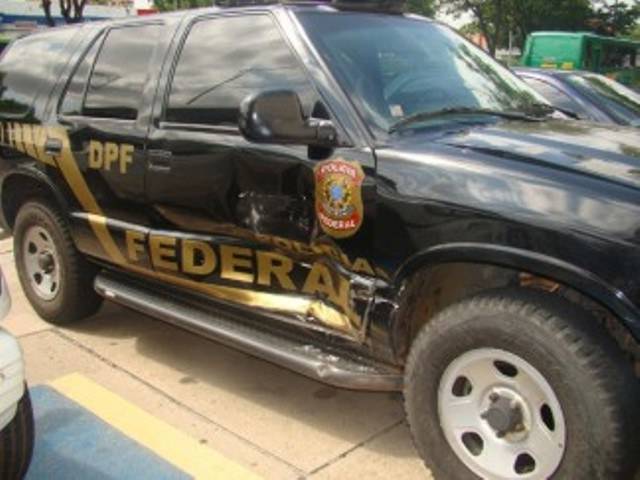 VIATURA DA PF ATROPELA MOTOCICLISTA
