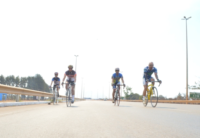 Ciclistas vilhenenses treinam para correr em casa após 12 anos sem Etapa do Estadual em Vilhena