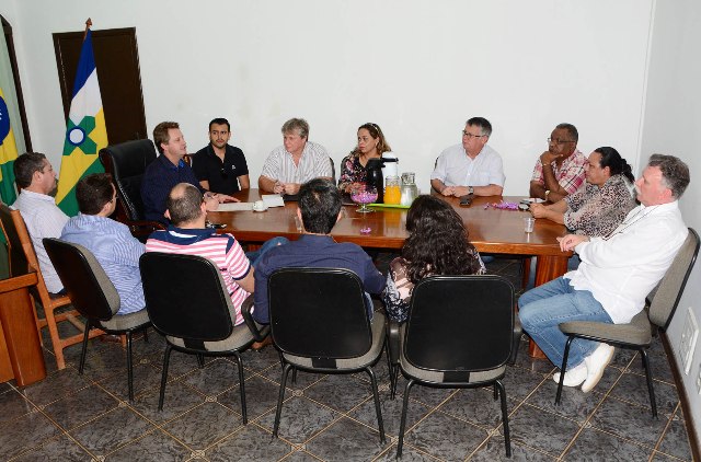 Prefeito discute com equipe de saúde formas de “racionalizar despesas” em Vilhena