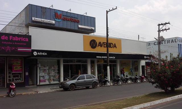 Em ação rápida, homens armados roubam R$ 12 mil em loja no centro de Vilhena