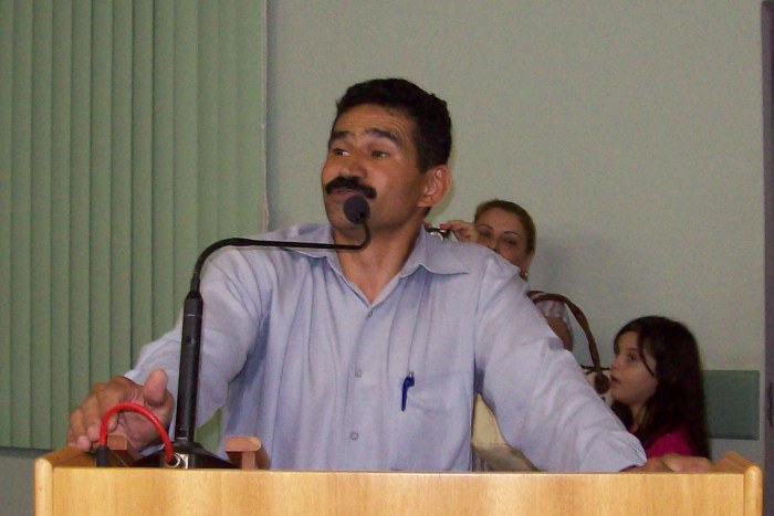 BONFIM AFIRMA QUE É CANDIDATO MESMO PERDENDO NAS PRÉVIAS