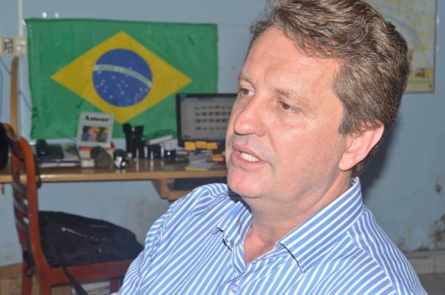 Procuradoria denuncia Zé Rover por gastar mais de R$ 1 milhão com “portariados”
