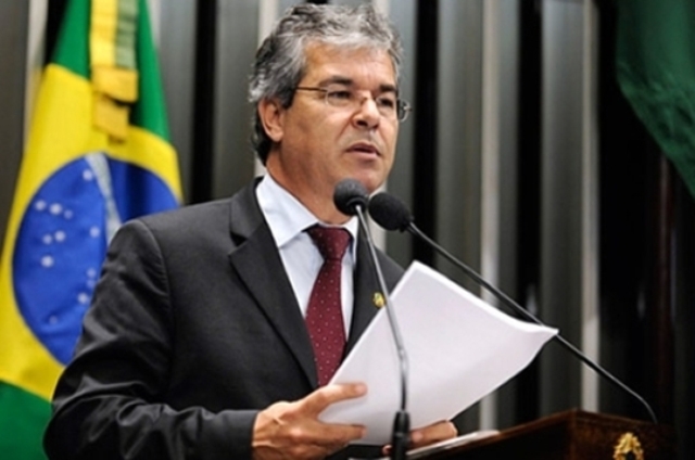 “É mais barato ir para o Japão do que para Rondônia”, diz senador acreano