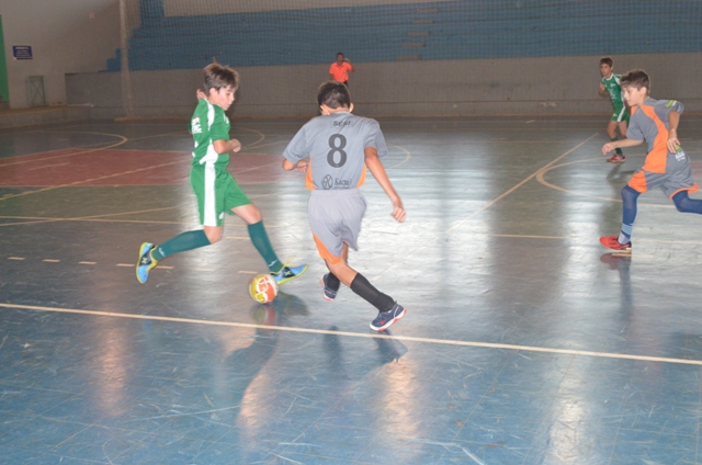  Rodada do Municipal de Futsal de Base registra média de quase cinco gols por partida