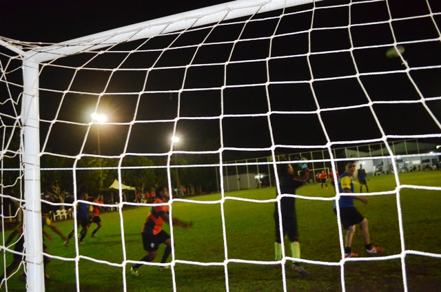Primeiro finalista da Taça Aciv Veterano será conhecido nesta quarta-feira