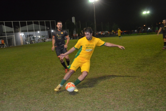  Aciv se classifica com goleada e enfrenta o Fofão na decisão da Taça Aciv Veterano 2015 