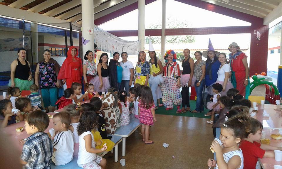 Empresas e voluntários garantem Dia das Crianças em creche pública de Cerejeiras