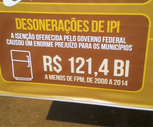 Em Cerejeiras, prefeito apóia manifestação contra “arrocho” do governo federal