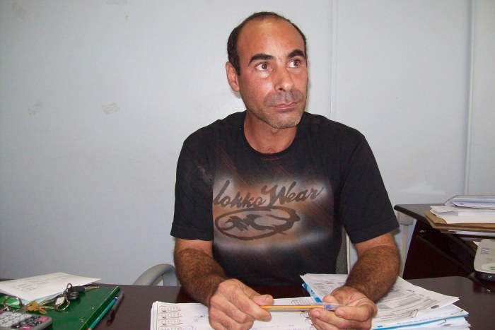 ABAIXO-ASSINADO  "PEDE A CABEÇA" DE AGENOR