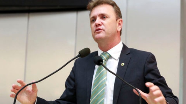 Deputado vilhenense repudia vídeo que atribui “pacto demoníaco” à Gazin