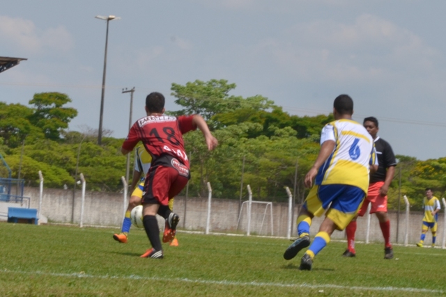  Comercial Mariano/Kaniço Verduras e Juventus decidem título do Municipal Amador 