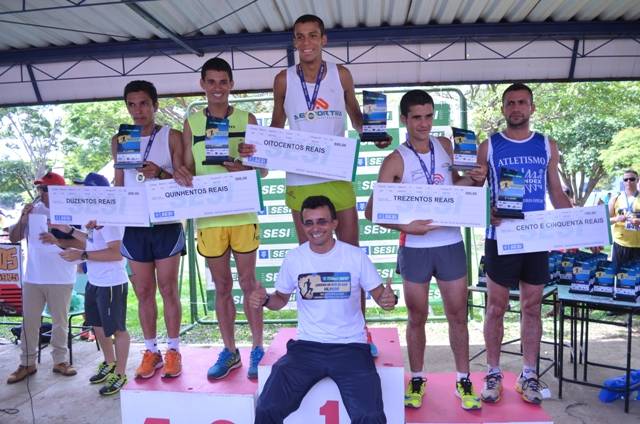 Atleta da capital vence pelo segundo ano seguido a Corrida de Rua do SESI em Vilhena