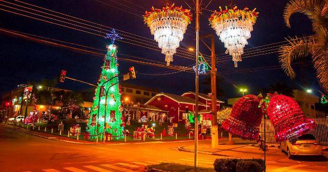 Leitores usam vídeo para comparar decoração natalina de Ji-Paraná com a de Vilhena