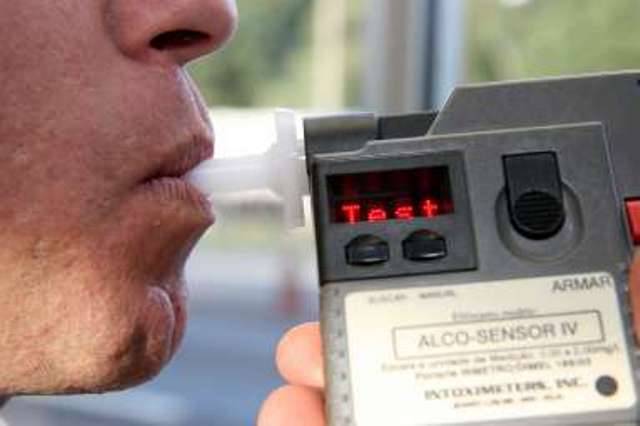 Em Vilhena, polícia prende motorista de ônibus bêbado transportando alunos