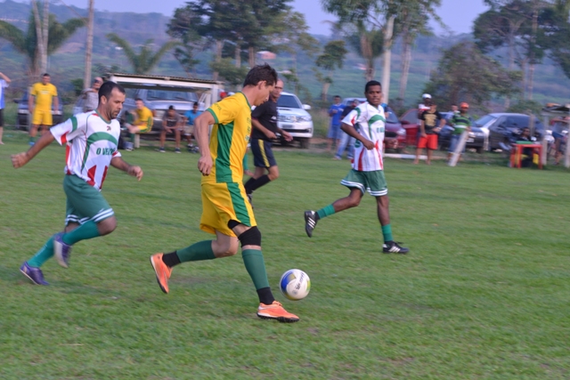   Copa Macedo Madeiras Máster define semifinalitas