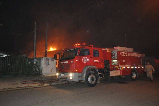 Fim de relacionamento pode estar por trás de incêndio criminoso em Vilhena