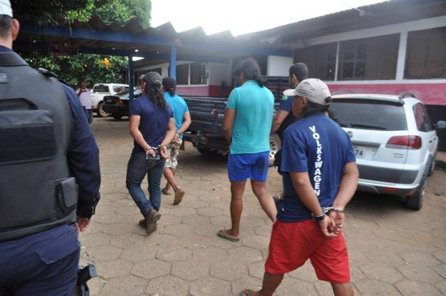 Polícia do MT deve indiciar índios da região por receptação de picapes roubadas