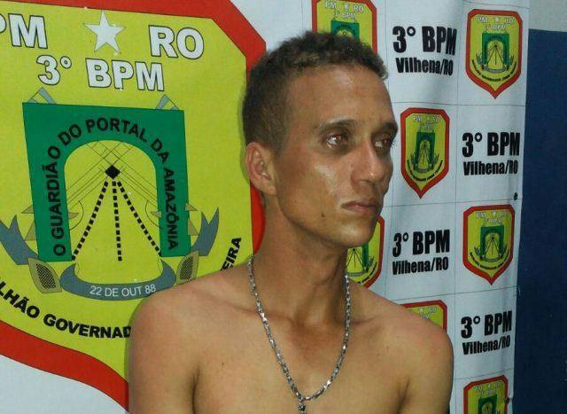 Esposa assiste marido ser assassinado a facadas por amigo do casal em Vilhena