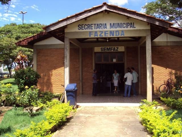 CADÊ A TRANSPARÊNCIA? SITE DA PREFEITURA PAROU EM MAIO DO ANO PASSADO