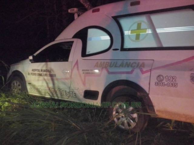 Com gestante a bordo, ambulância de Colorado se envolve em acidente na BR 364